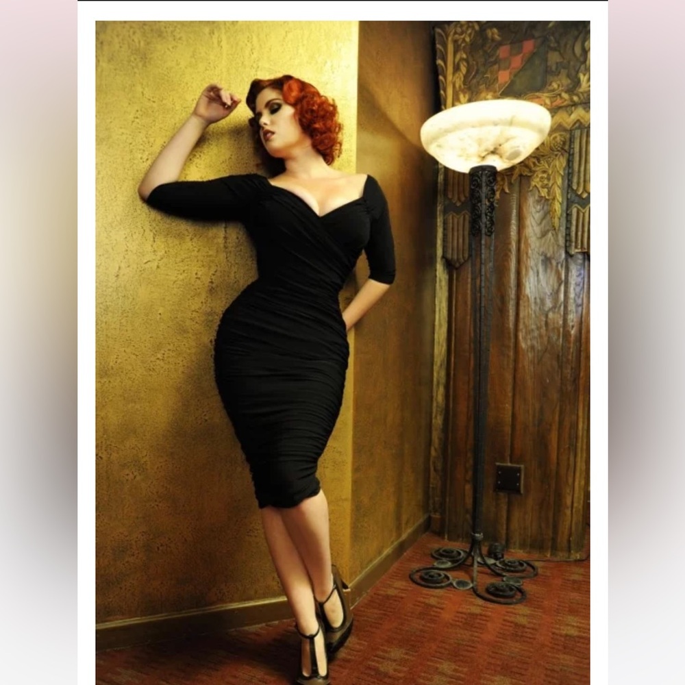 XXL Pinup Girl Clothing Monica Dress in Black with built in shapewear